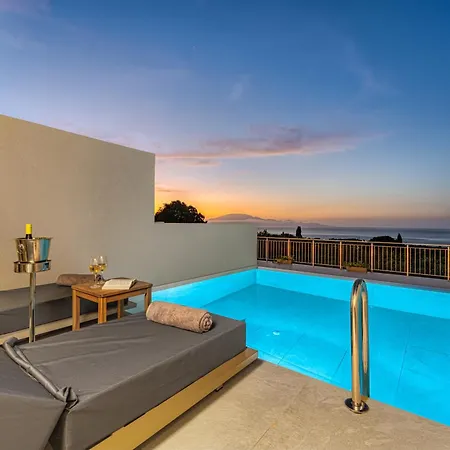 Helena's Aether - Seaview & Heated Infinity Pool