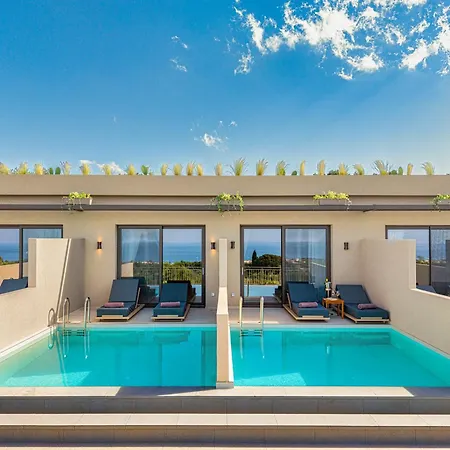 Hotel Helena's Aether - Seaview & Heated Infinity Pool