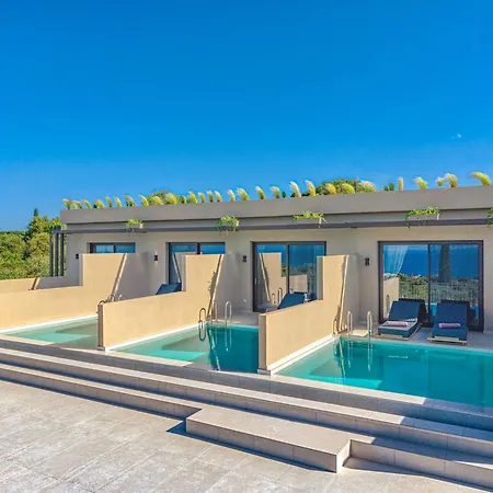 Helena's Aether - Seaview & Heated Infinity Pool Hotel Tragaki
