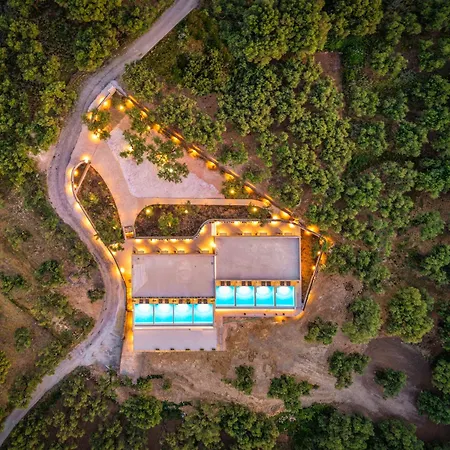 Helena's Aether - Seaview & Heated Infinity Pool Hotel 4*