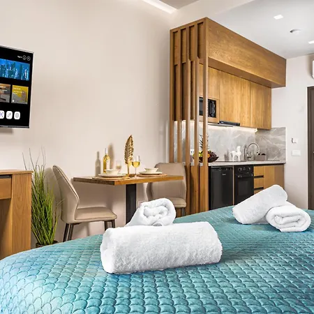 Hotel Helena's Aether - Seaview & Heated Infinity Pool Tragaki